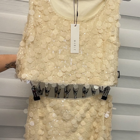 NWT Mable Big Sequin Set Size S - Picture 5 of 9